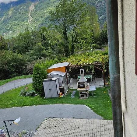 1 Petite Dans Maison Prive Vernayaz