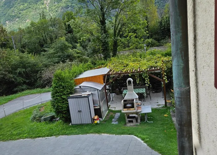 1 Petite Dans Maison Prive Vernayaz