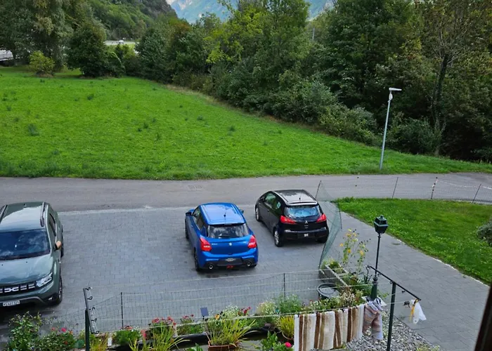 1 Petite Dans Maison Prive *